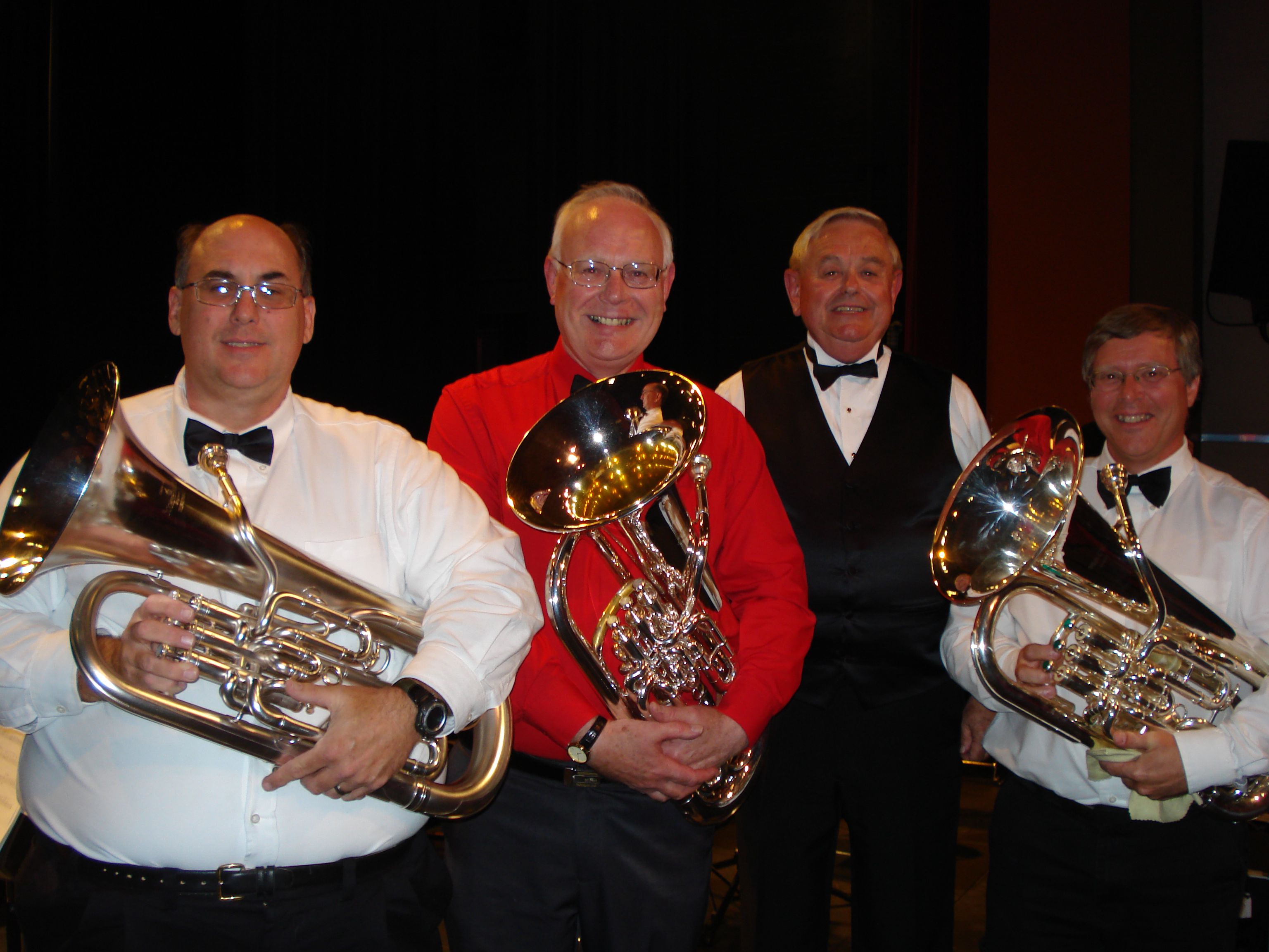 Henrico Concert Band Pictures & Links